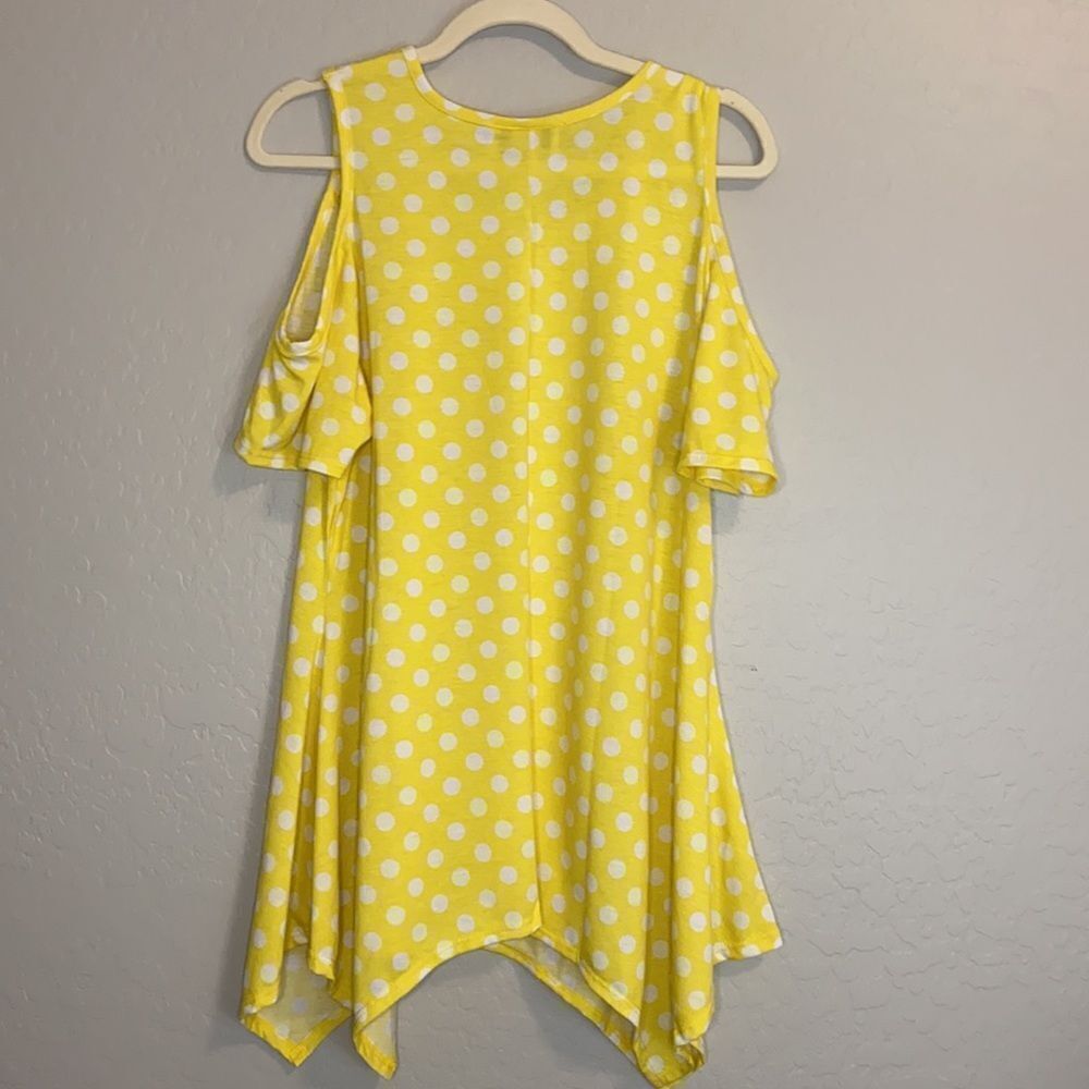 Anthony Richards Women’s Yellow with White Polka Dot Cold Shoulder Tunic Large - Picture 4 of 7